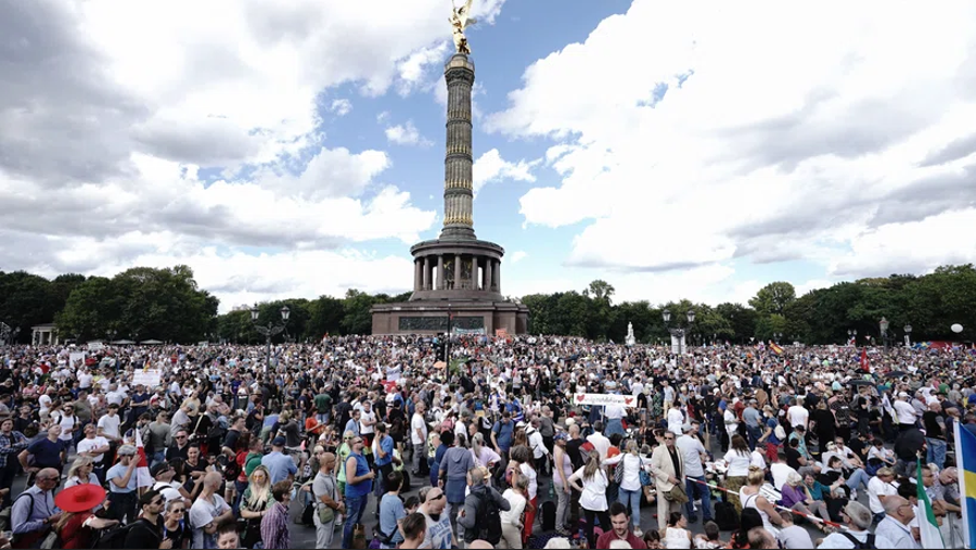 How differently the Germans experience the crisis